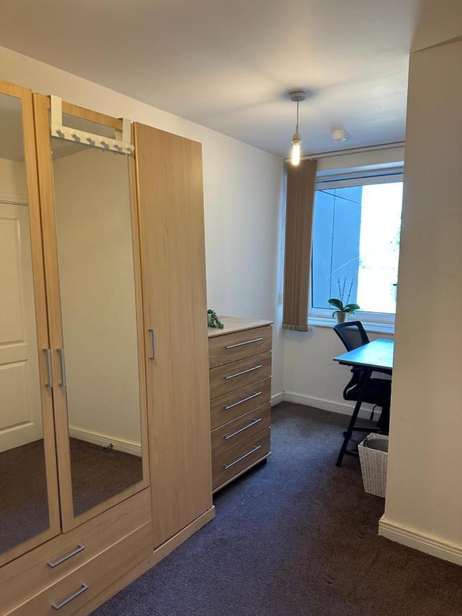 New Build 2 Bedroom With 2 Bath In London Londres Exterior foto