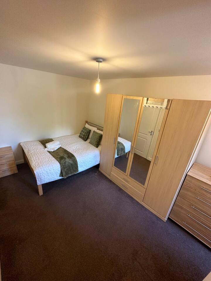 New Build 2 Bedroom With 2 Bath In London Londres Exterior foto